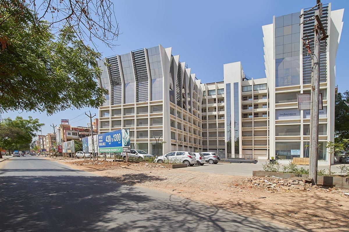 7 Wonders Hotel Gandhinagar Exterior photo